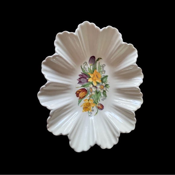 Vintage Fondeville Ambassador Ware Dessert Bowl, Candy/Trinket Dish, Set of 3. - Picture 14 of 15